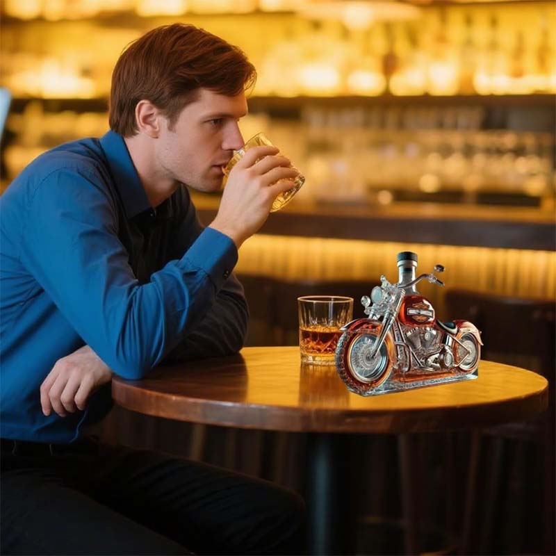 Kreative Motorrad-Glas-Weinflasche