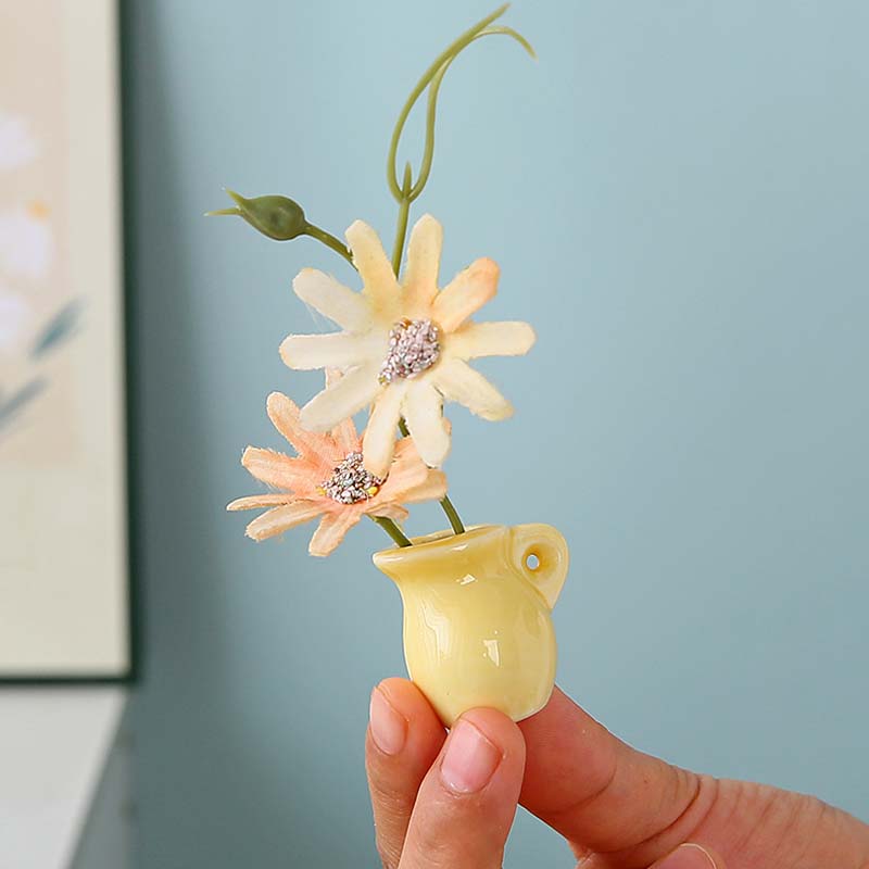 🌼 Ceramic Mini Vase Fridge Magnets