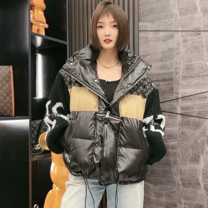 Damen-Daunenjacke Mit Patchwork-Jeanskragen Und Kapuze
