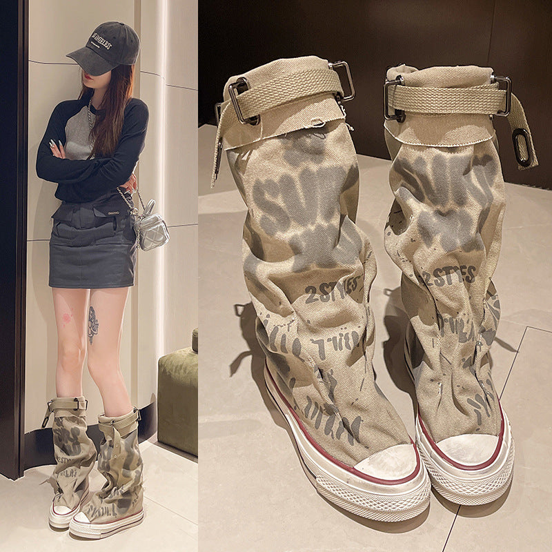 Flache Retro-Stiefel aus Canvas mit mittlerem Schaft für Damen